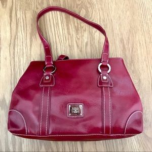 BRAND NEW LEATHER NEVER USED LIZ CLAIBORNE HANDBAG